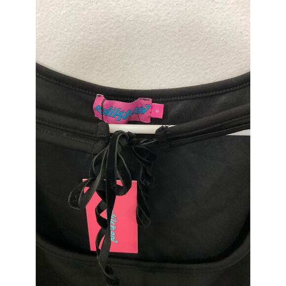 NWT Edikted Isabetta Tie Front Top Stretch Size Small Sleeveless - Picture 6 of 6